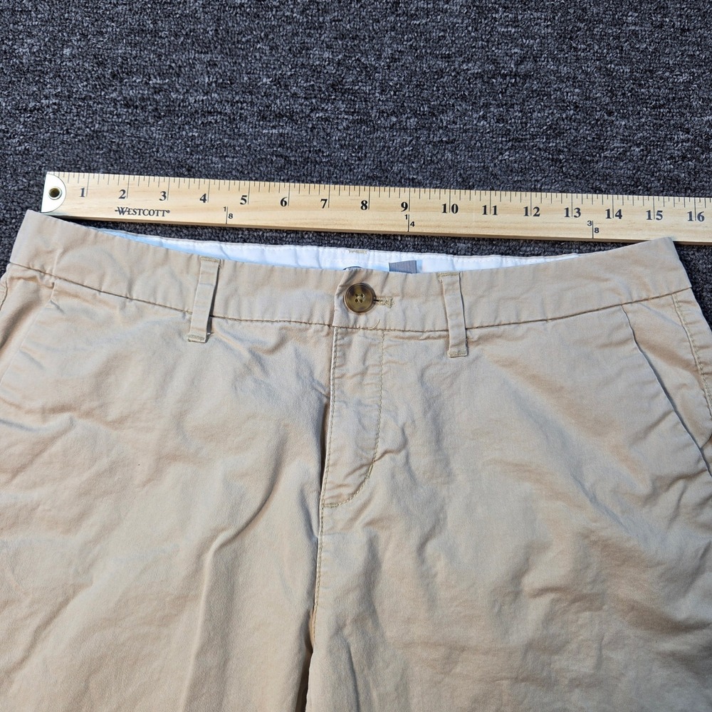 Old Navy Chino Shorts Women Size 6 Tan Khaki Cotton Stretch Casual Preppy Summer - Picture 2 of 9